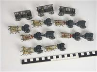 1970-0005 dl15.jpg; 1970-0005; Verzameling tinnen sodaten in diverse maten en uniform; soldaat